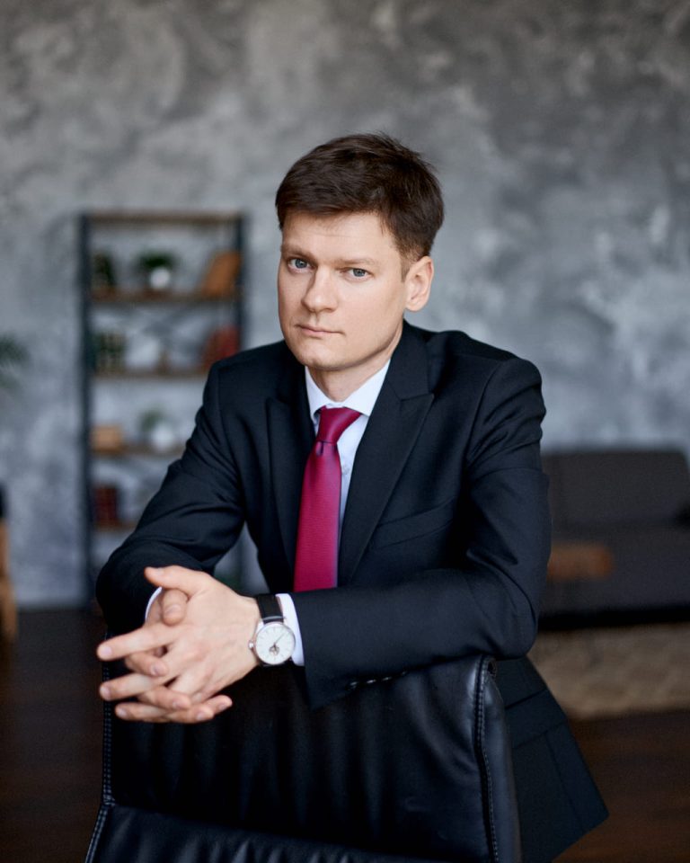 Проходження ВЛК до 5 червня: адвокат LESHCHENKO & PARTNERS про правові ризики для “обмежено придатних”